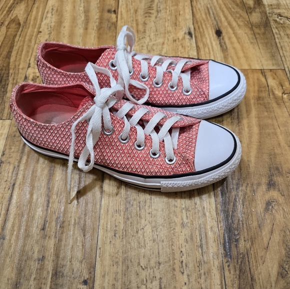 Converse Shoes - Converse  All Star  Chuck Taylor  Women’s  Pink  Casual  Sneakers